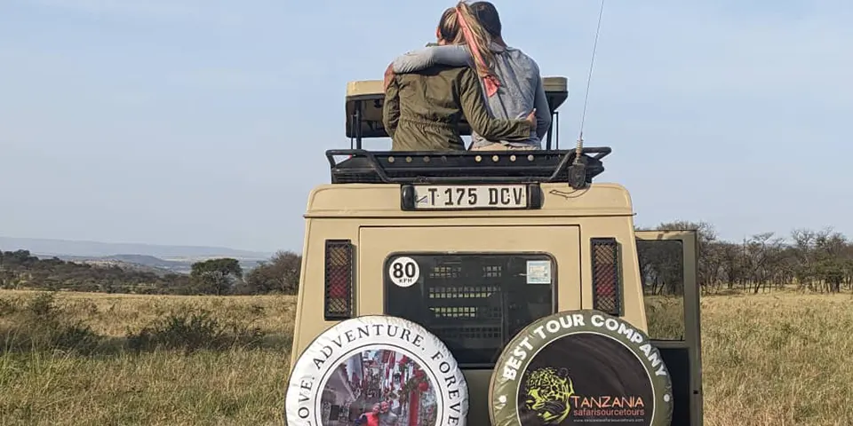 6 Days Serengeti & Zanzibar Honeymoon Safari