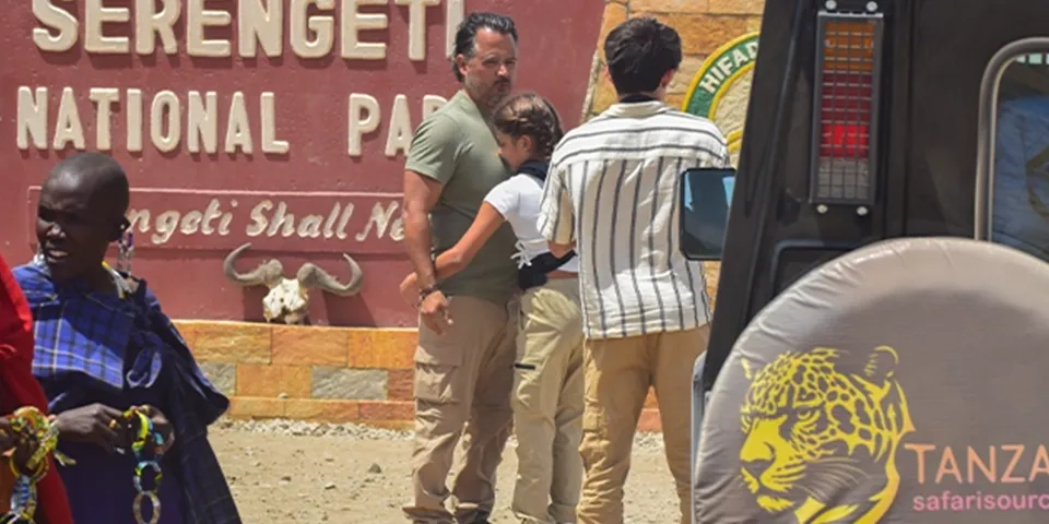 serengeti river crossing migration