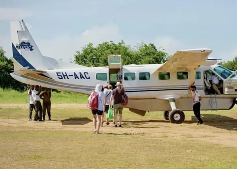 4 Days Serengeti & Ngorongoro crater 4 Days Serengeti & Ngorongoro crater